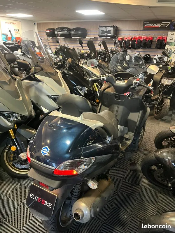 Piaggio Mp3 400 IE LT GARANTIE 3 MOIS – Image 4