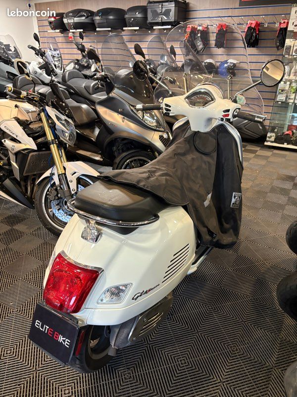 Piaggio Vepsa Gts 300 HYPER SPORT GARANTIE 3 MOIS – Image 4